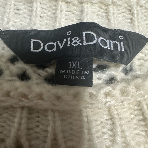 Women's Davi & Dani Pullover Sweater - Size 3X & 1X - Picture 7 of 7